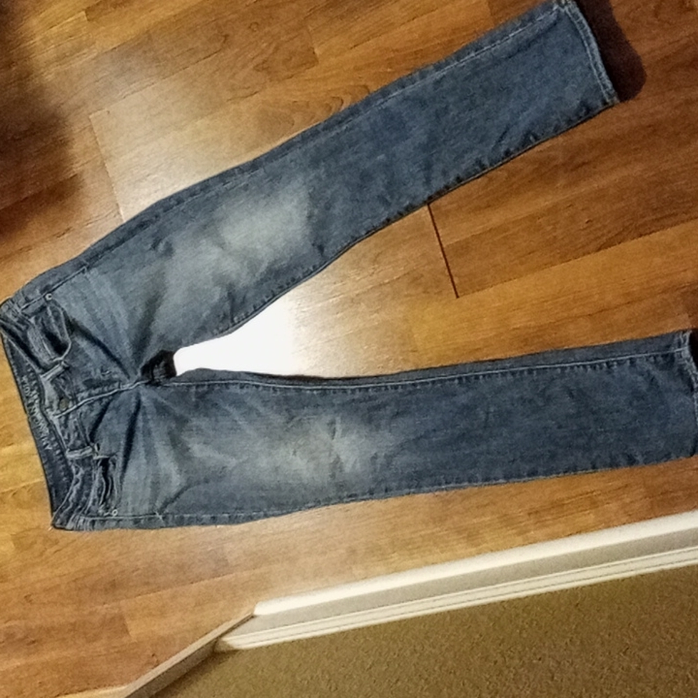 American Eagle women's medium wash jeans, size 4
